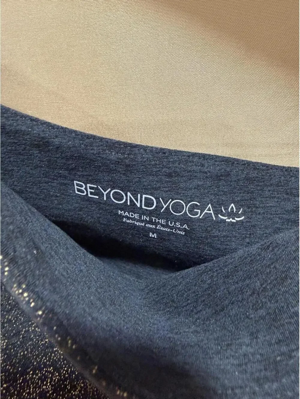 Beyond Yoga Women’s M Black Shimmer One Shoulder Cutout Crop Top